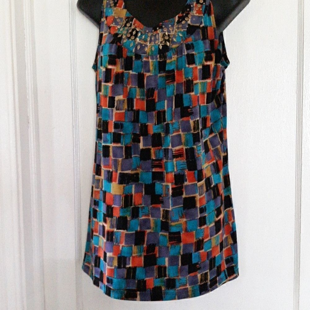 Relativity  Colorful Gold  Sequence  Top
